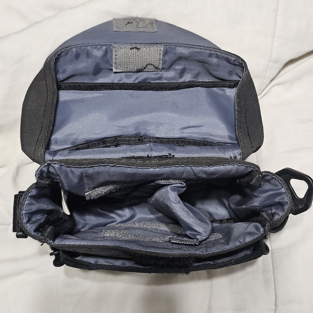 Samsonite Small Camera Case - Picture 4 of 7